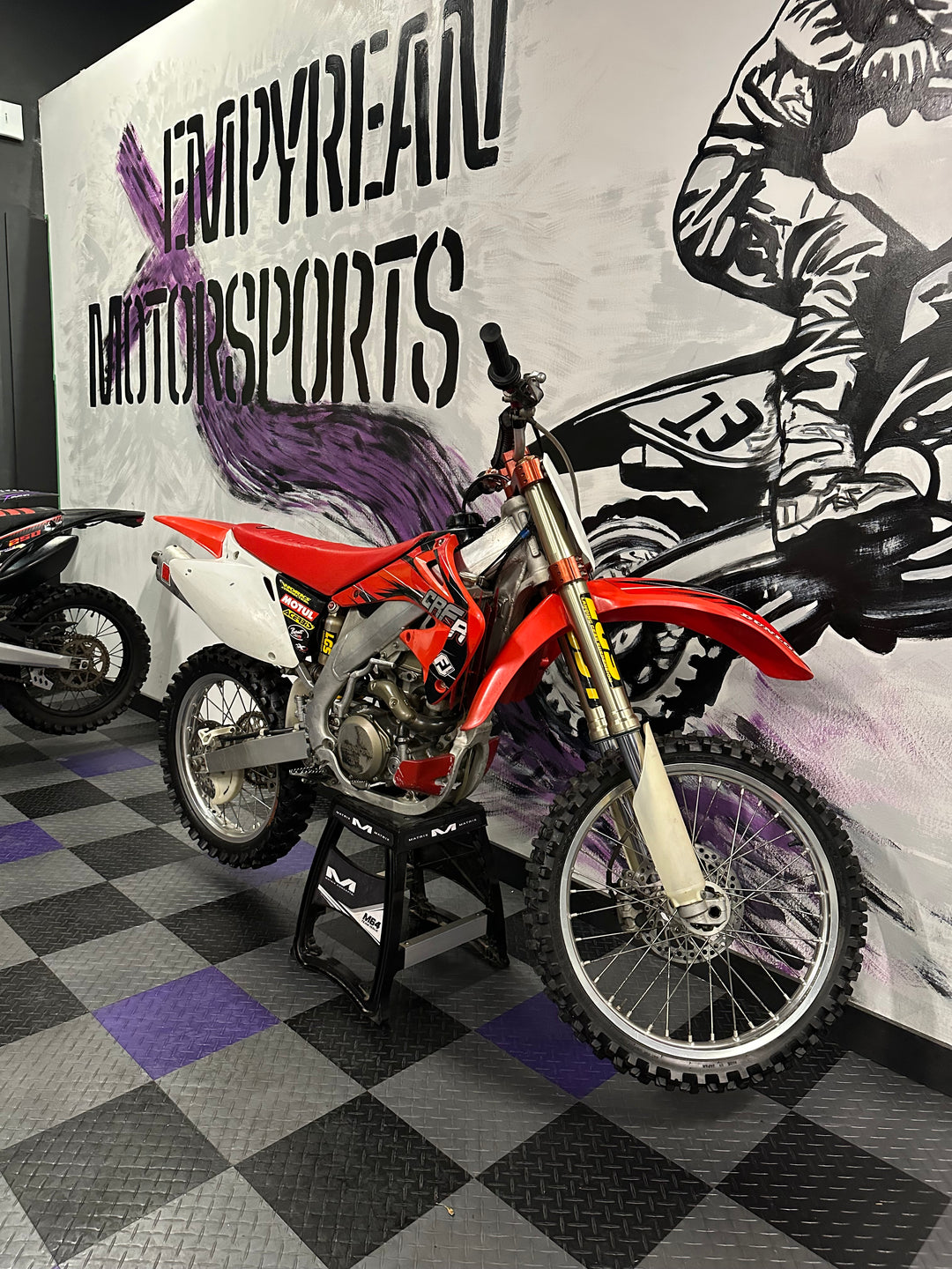 2003 Honda CRF450R Dirt Bike