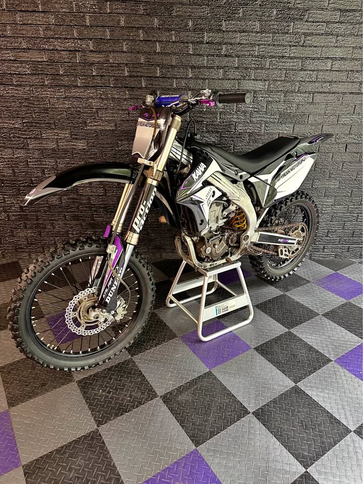 2006 Kawasaki KX450F Dirt Bike