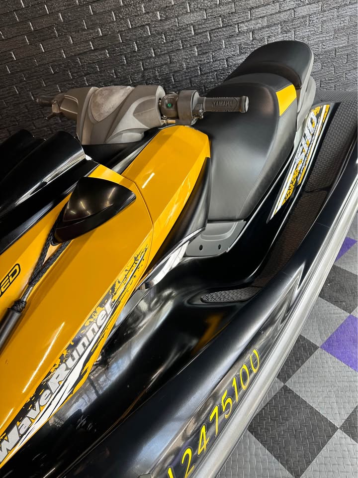 2010 Yamaha Waverunner SHO - Supercharged PWC Jet Ski