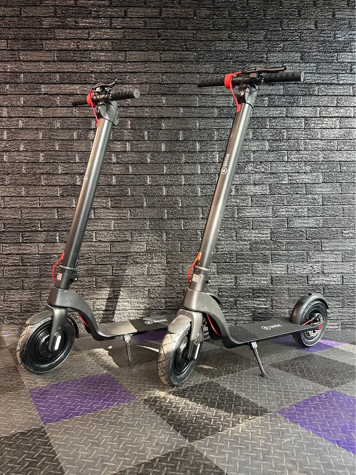 2026 SHOK Neutron Electric Kick Scooter - Brand New