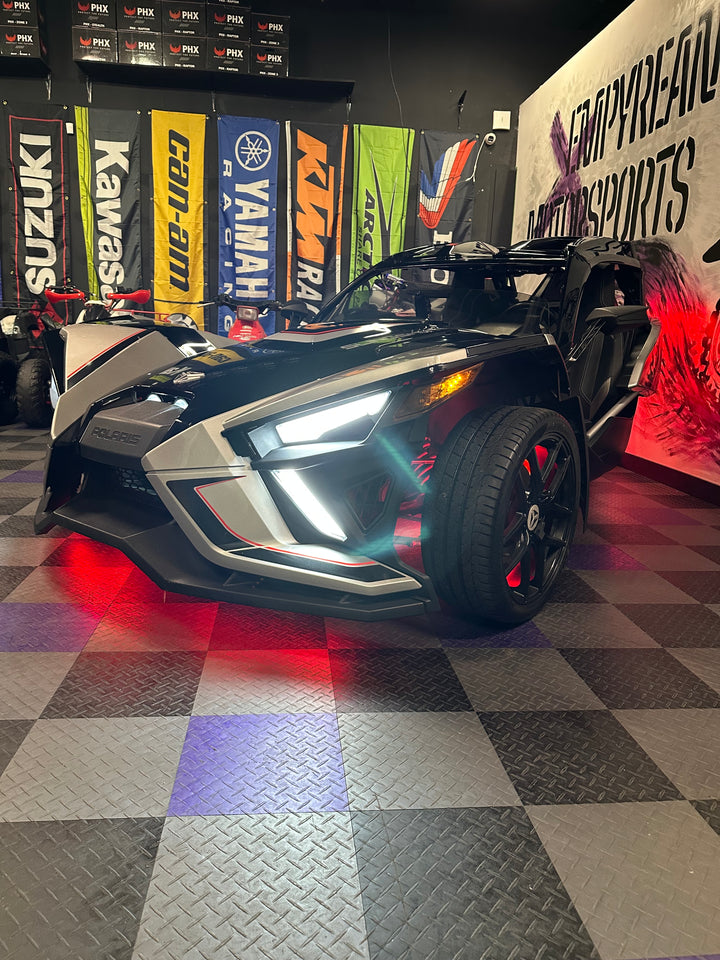 2017 Polaris Slingshot SLR + OEM Roof