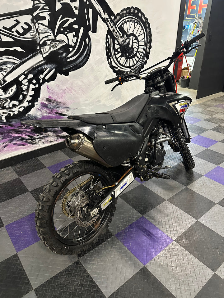 2018 Apollo DB-36 250cc Dirt Bike