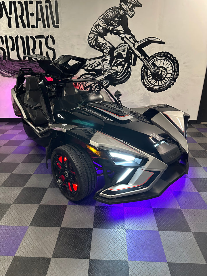 2017 Polaris Slingshot SLR + OEM Roof