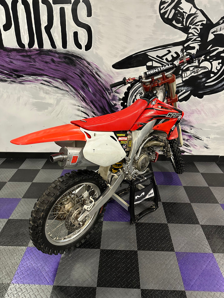2003 Honda CRF450R Dirt Bike