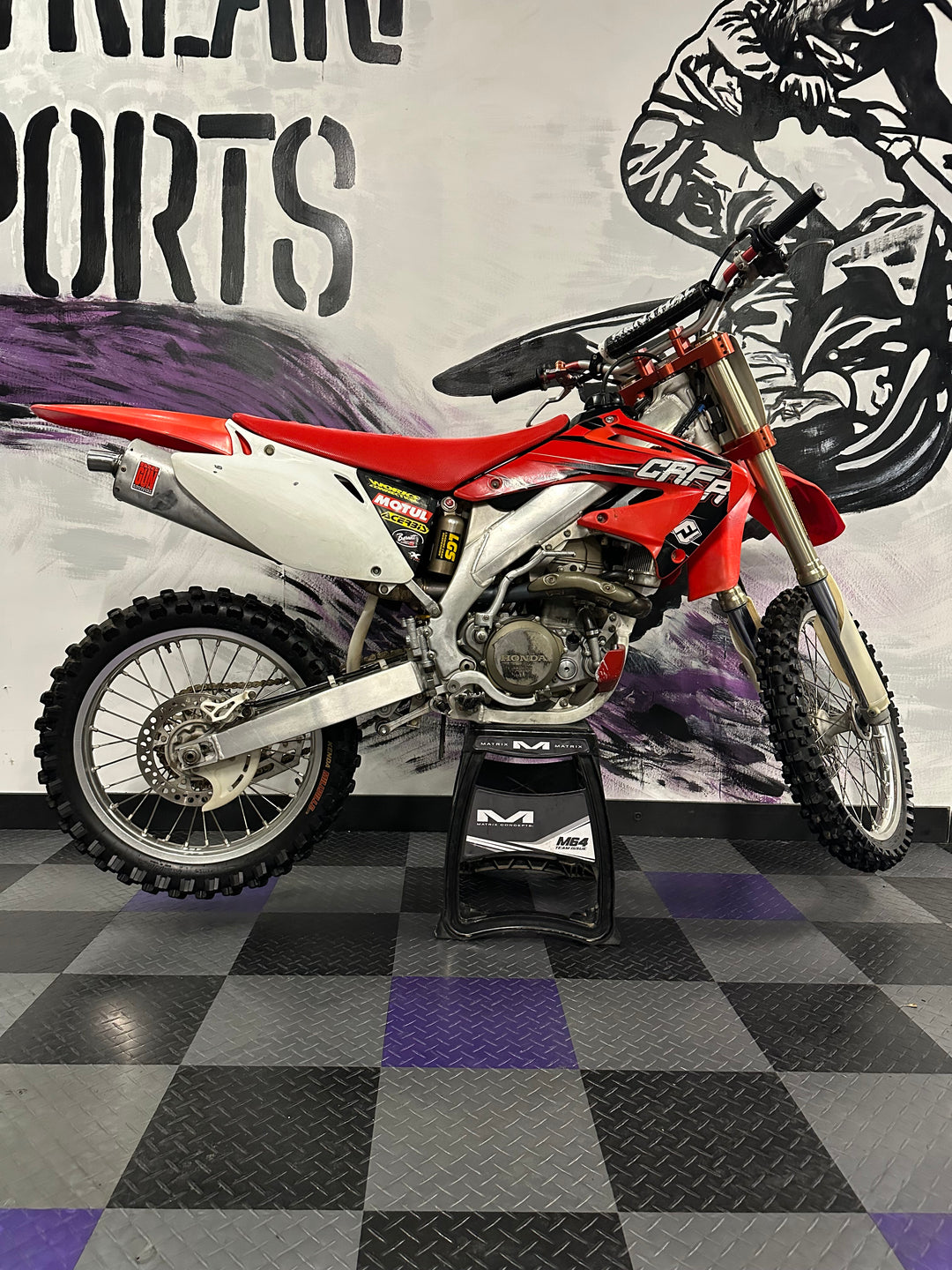 2003 Honda CRF450R Dirt Bike